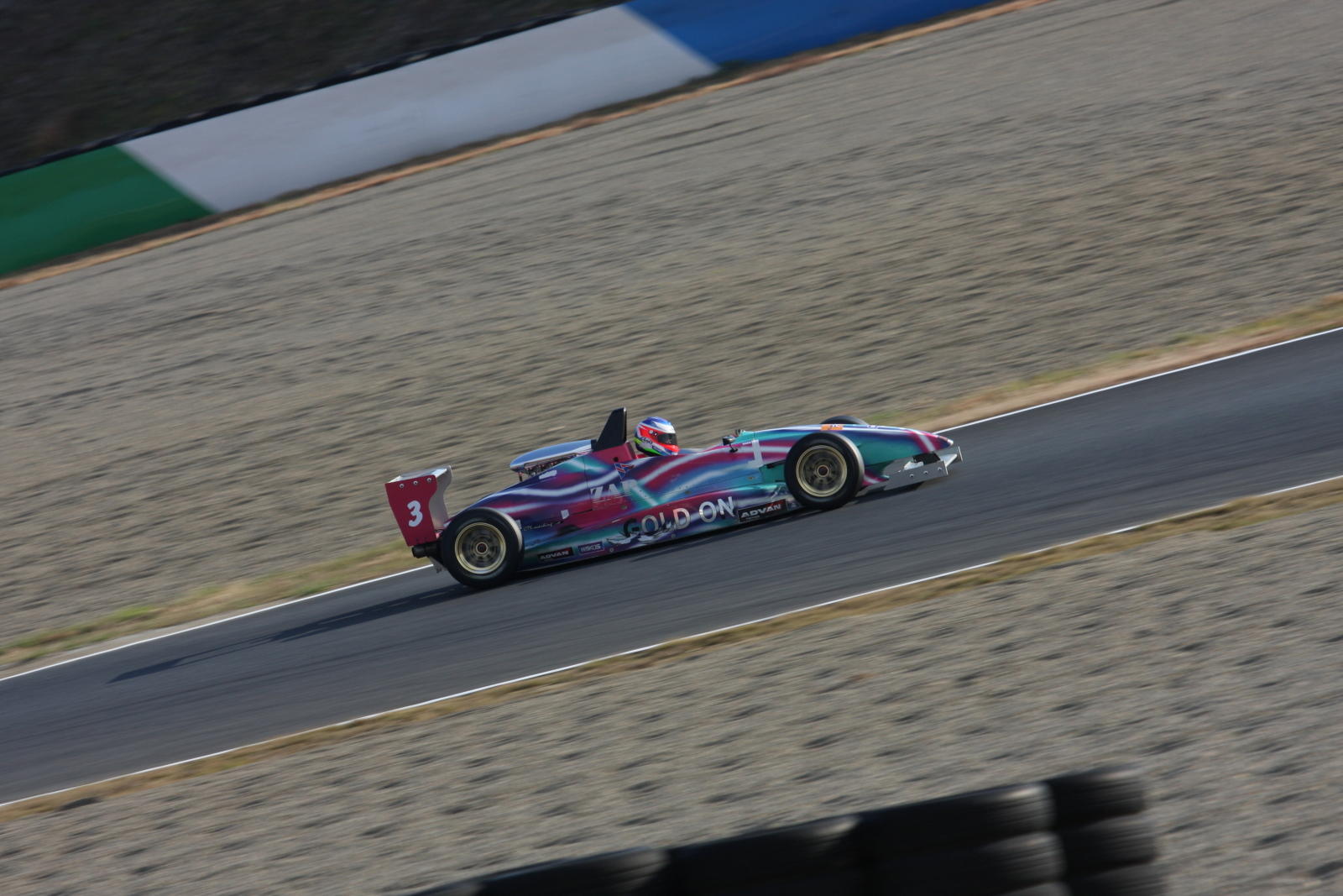 F4-101219-040.JPG