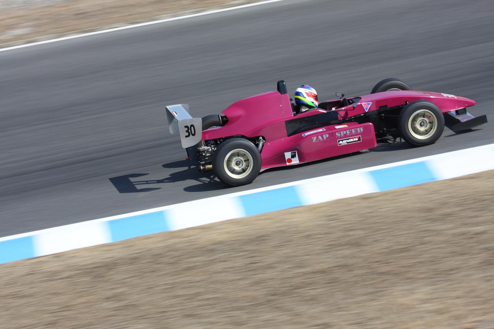 SFJ11027007.JPG