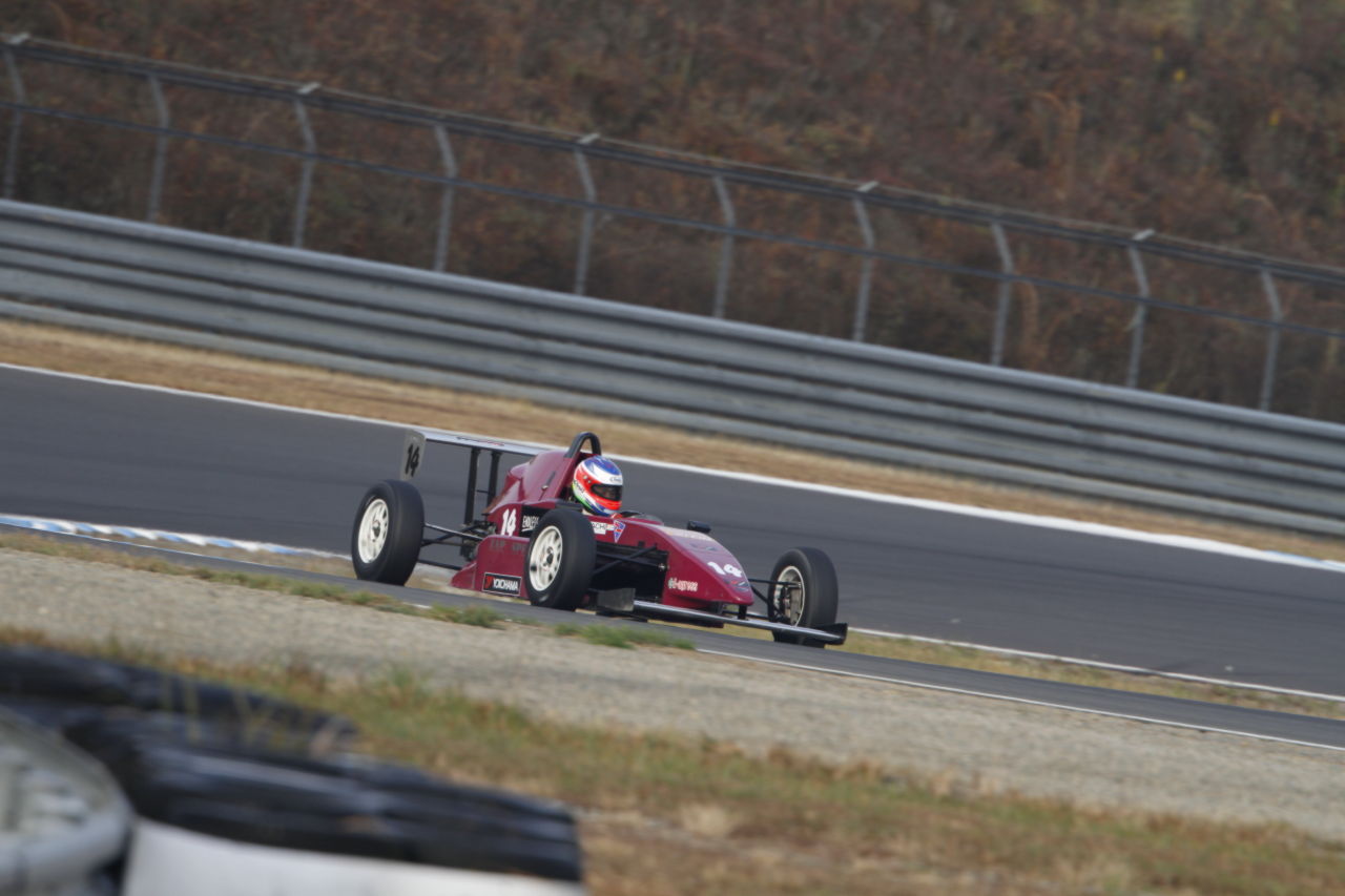 sfj111121-006.JPG